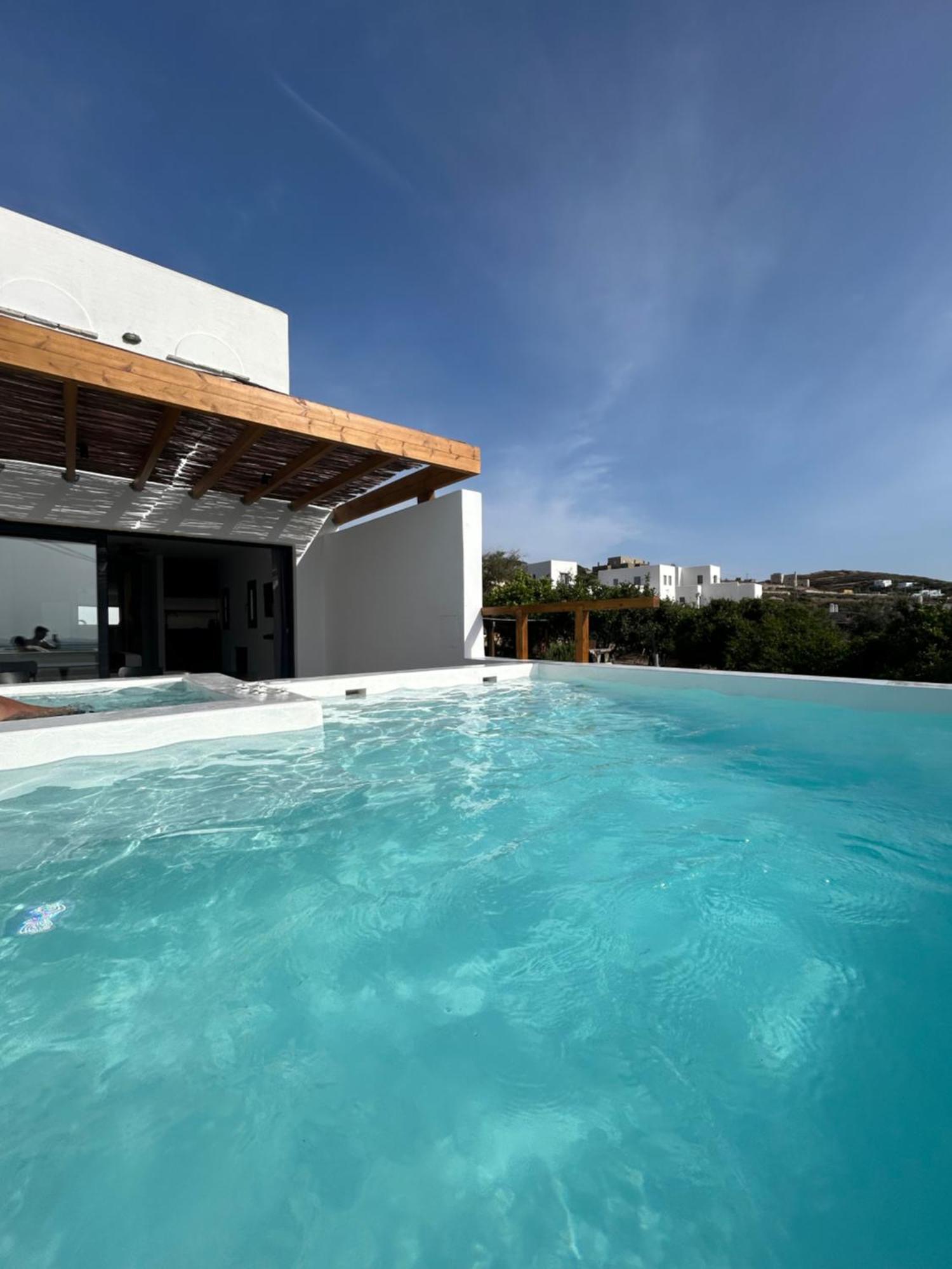 Villa Agrabely & Suites Galanado Экстерьер фото